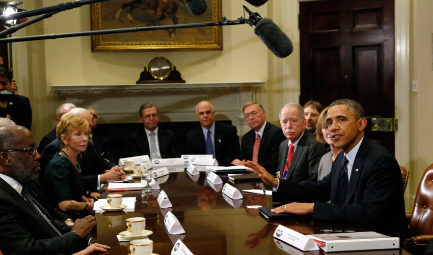 U.S. President Barack Obama meets with health insurance chief executives at the White House in Washington November 15, 2013. Obama said on Friday that he and his top advisors were "brainstorming" with chief executives from top healthcare insurance companies about how to enroll Americans in health insurance before looming deadlines under his Obamacare healthcare law.