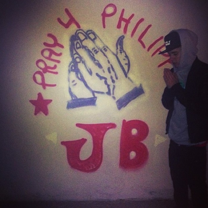 Justin Bieber spray paints special message for victims in the Philippines.