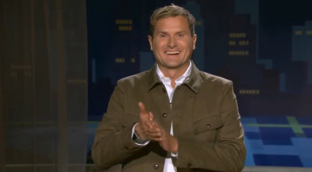 Christian author and pastor Rob Bell appeared on "The Pete Holmes Show" during Dec. 4, 2013, broadcast.
