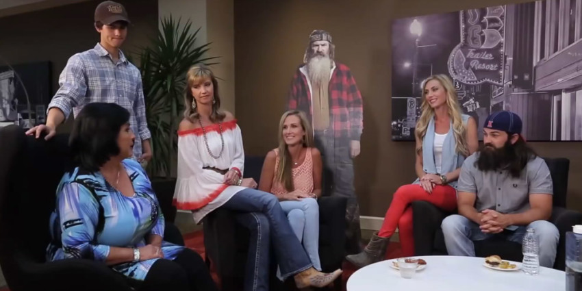 Credit : (Photo: YouTube Screenshot/UMG Nashville)