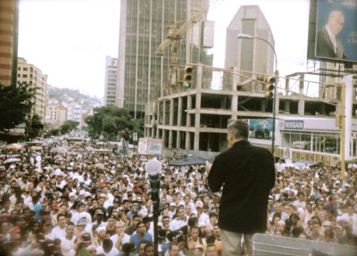 Nicky Cruz preaching at a Caracas, Venezuela, Victory Outreach Crusade.