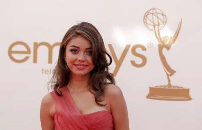 Actress Sarah Hyland from 'Modern Family' poses as she arrives at the 63rd Primetime Emmy Awards in Los Angeles September 18, 2011.