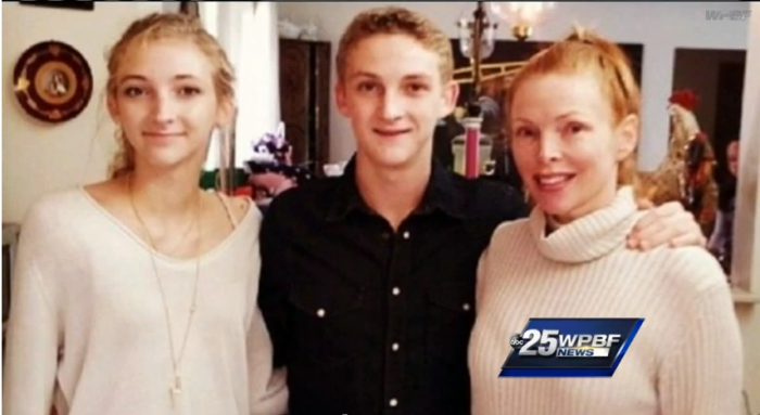 Jacqueline Berman, 15, Alexander Berman,16 and their mother Jennifer Berman, 48.