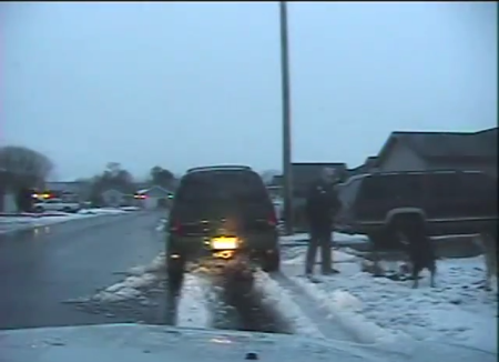 Filer police officer shoots dog.