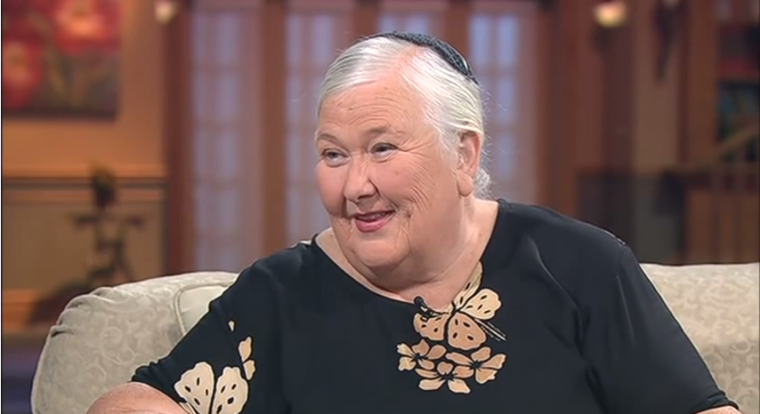 Believer Sue Thomas, First Deaf Person to Work as Undercover FBI Investigator, Delivers Amazing