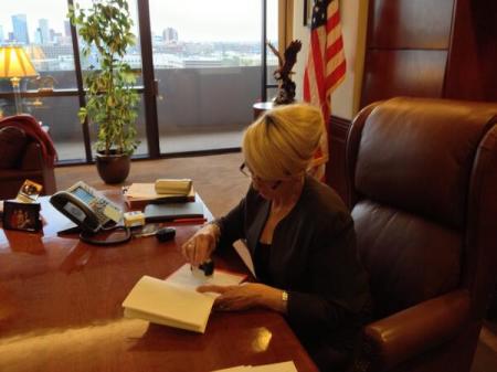 Arizona Gov. Jan Brewer vetoed the controversial religious freedom bill SB 1062 Wednesday evening.