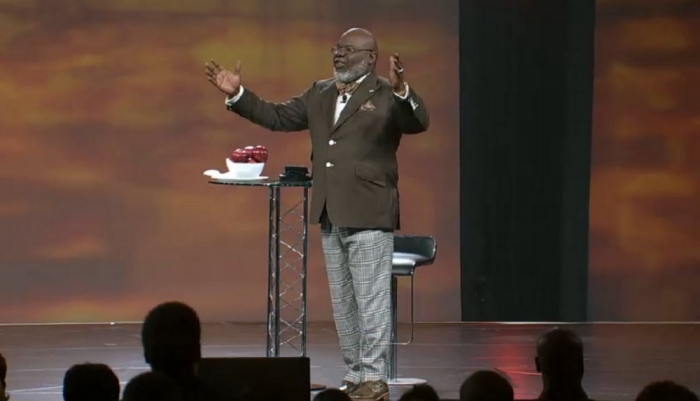 TD Jakes speaks during the 2014 International Pastors and Leadership Conference in Orlando, Fla.