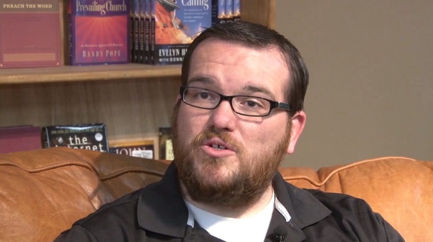 Pastor Chad Roberts of Preaching Christ Church in Kingsport, Tenn., has launched the "Sundays Are the Worst" campaign to encourage Christians to be better restaurant patrons.