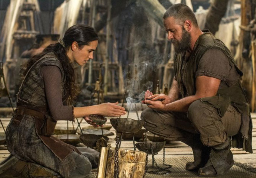 Jennifer Connelly and Russell Crowe star in "Noah."