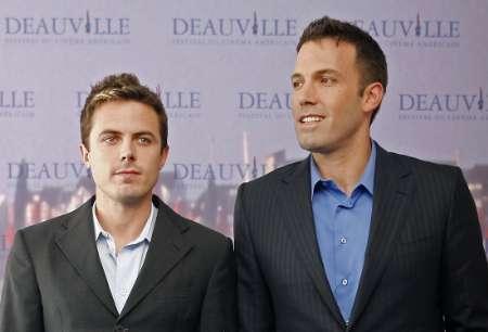 U.S. actor and director Ben Affleck (R) poses with his brother actor Casey during a photocall for his Film "Gone Baby Gone" at the 33rd Deauville American Film Festival September 5, 2007.