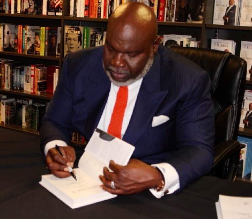 Bishop T.D. Jakes at a book signing for "Instinct: The Power to Unleash Your Inborn Drive," in Washington, D.C.