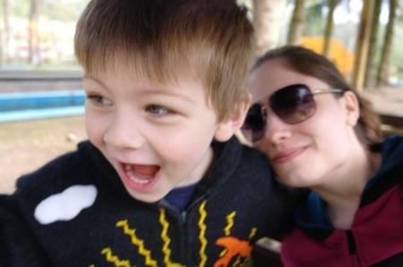 Julia Wolf, 30, (l) and her son Lucas (r).