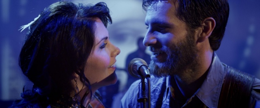 As Jed draws inspiration from his love for Rose, his fame and success increase. The talented and sexy Shelby Bale joins him on his tour. She adds an unexpected spark to Jed's music and to his life.