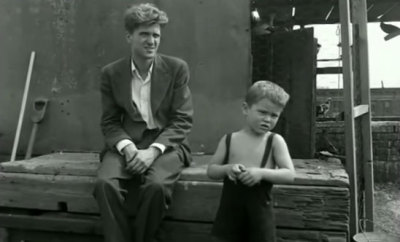 Robert De Niro Sr. (left) pictured in the documentary 'Remembering the Artist: Robert De Niro, Sr.'