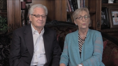 David and Barbara Green in a video message posted on June 30, 2014.