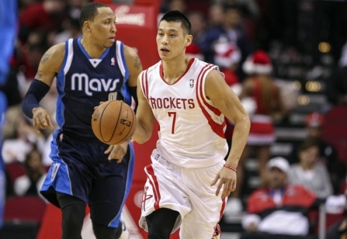 The Houston Rockets have traded guard Jeremy Lin and a future first-round pick to the Los Angeles Lakers, an NBA source told ESPN, (FILE).