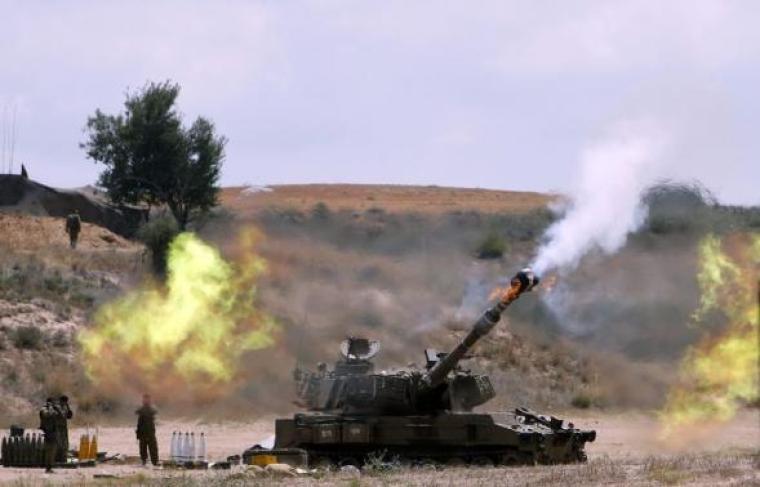 Israeli mobile artillery unit