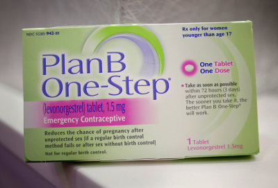 A Plan B One-Step emergency contraceptive box is seen in New York, April 5, 2013. A federal judge on Friday ordered the U.S. Food and Drug Administration to make 'morning-after' emergency contraception pills available without a prescription to all girls of reproductive age.