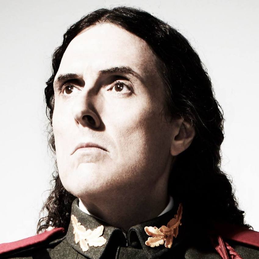 "Weird Al" Yankovic.