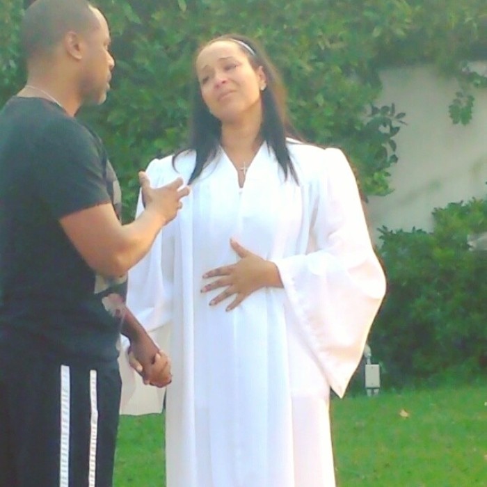 Actress Lisa Raye gets baptized
