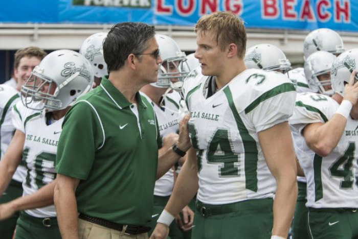 Jim Caviezel as Coach Bob Ladouceur (l) in the film 'When the Game Stands Tall.'