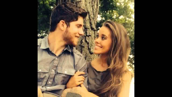 Jessa Duggar and Ben Seewald are officially engaged. The couple has set their wedding date for Nov. 1, 2014