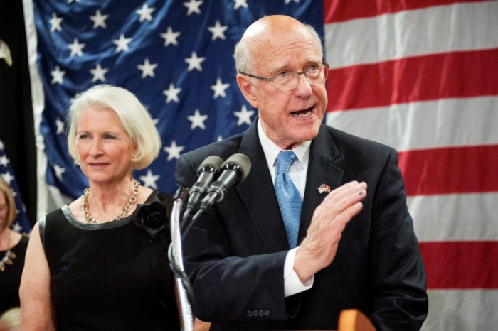 Republican Pat Roberts speaks to supporters after the results of the midterm elections in Topeka, Kansas, November 4, 2014.
