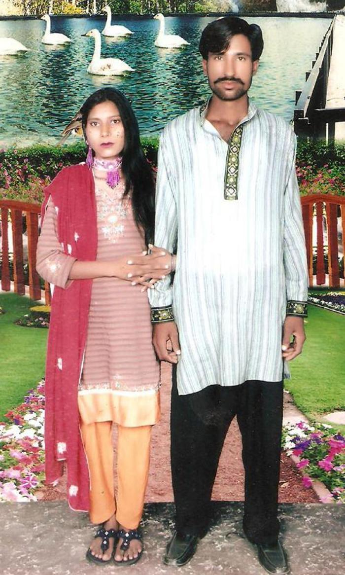 Christian couple Shehzad, 35 (R) and Shamah Masih (L), 31, were killed for allegedly desecrating the Quran in Pakistan, November 2014.
