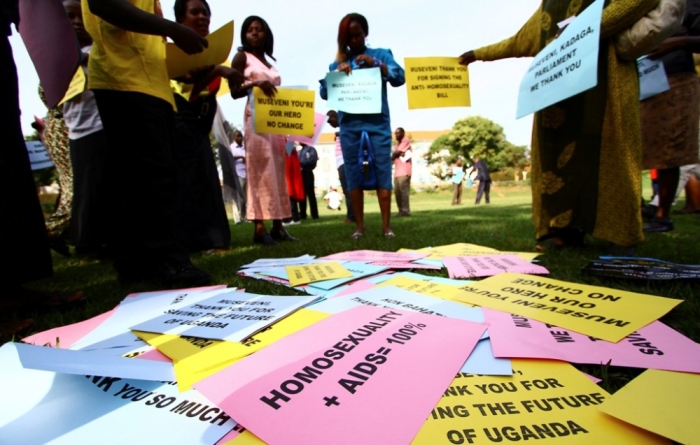 Supporters of the anti-homosexuality law prepare for a procession backing the signing of the bill into law, in Uganda's capital Kampala, March 31, 2014. Organizers of the procession held an inter-religious prayer to thank President Yoweri Museveni for signing the bill into law, as the country faces pressure from donor countries that have either withheld, reduced or completely cut aid to the East African country.