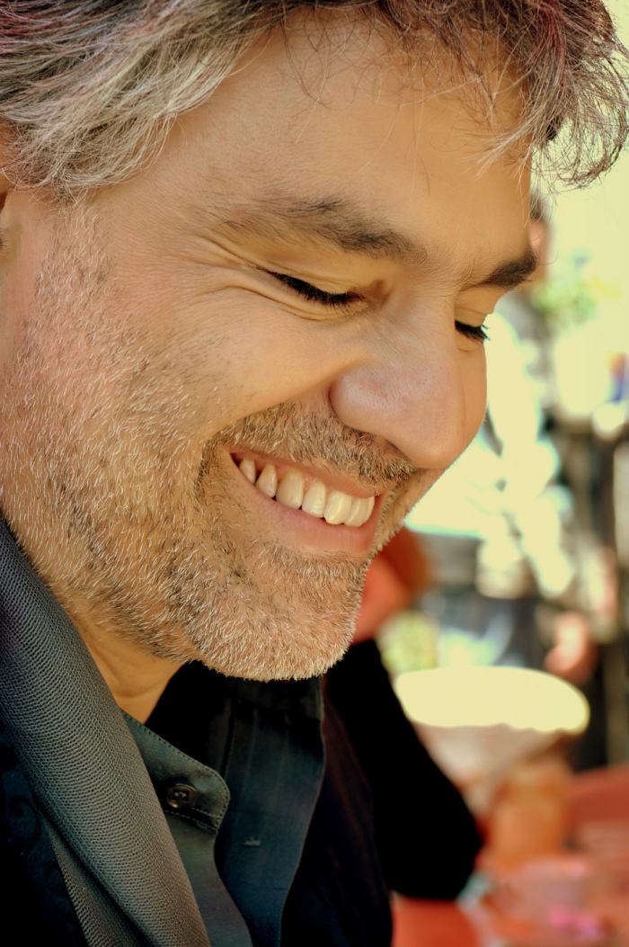 Christian composer/pianist Jan Mulder recently debuted a 'Christmas' album featuring Andrea Bocelli (pictured) and the London Symphony Orchestra