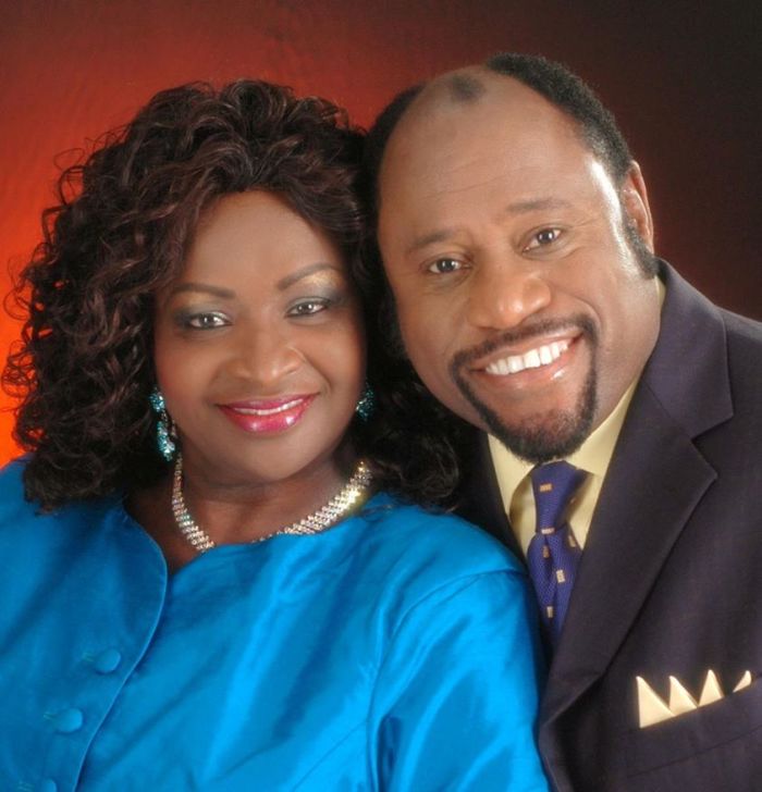 The-late Myles Munroe (R) and his wife, Ruth.