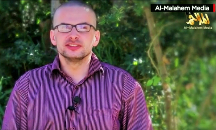 American hostage Luke Somers, who appeared in a video recently, was killed during a secret operation by U.S. commandos in Yemen.