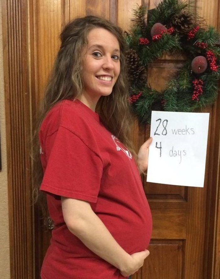 Jill Duggar of '19 Kids & Counting' shares a photo of her baby bump.
