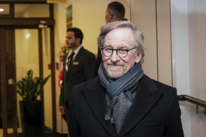 Director Steven Spielberg arrives for a meeting the ''Past is Present Survivor Gathering'' in Krakow January 26, 2015.
