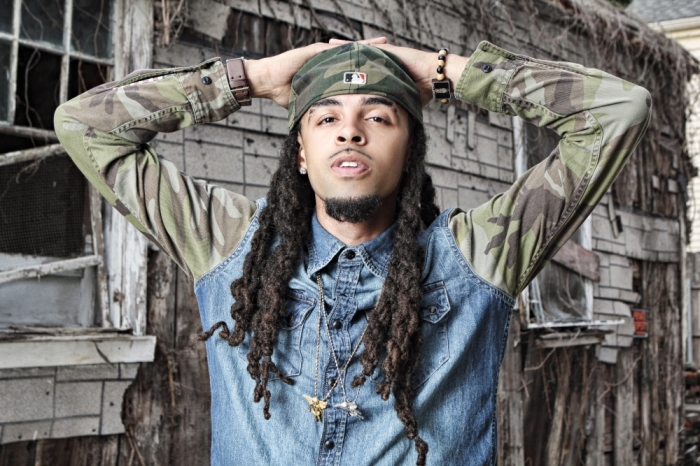 New Orleans born rapper Dee-1 recently helped people pay student loans.