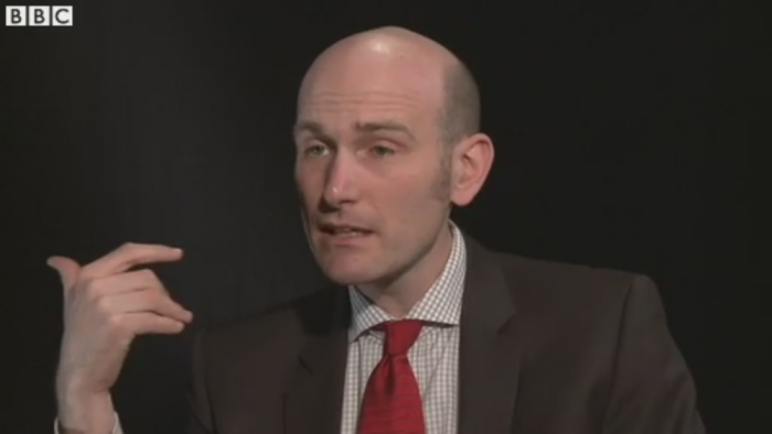 Former ISIS hostage Nicolas Henin discusses his time in captivity with BBC News.