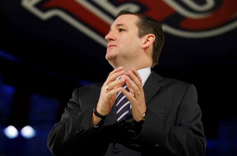 U.S. Senator Ted Cruz, R-Texas, pauses as he confirms his candidacy for the 2016 U.S. presidential election race during a speech at Liberty College in Lynchburg, Virginia, March 23, 2015. Cruz, a conservative firebrand who frequently clashes with leaders of his Republican Party, became the first major figure from either party to jump into the 2016 U.S. presidential election race on Monday when he announced his candidacy earlier in the day on Twitter.