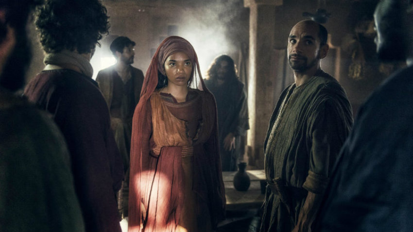 Chipo Chung as Mary Magdalene and Fraser Ayres as Simon the Zealot in NBC's 