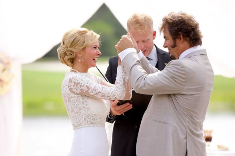 Pastor Paula White and rocker Jonathan Cain marry on April 26, 2015.