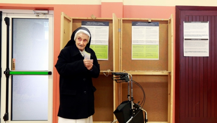 A nun votes in central Dublin as Ireland holds a referendum on gay marriage, May 22, 2015.