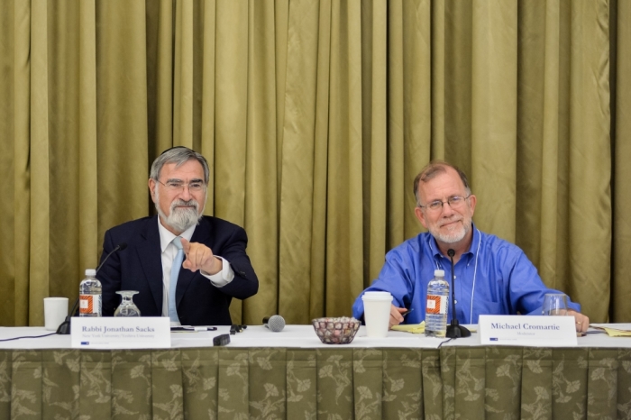 Rabbi Jonathan Sacks (L) and Michael Cromartie (R) at the Ethics and Public Policy Center's Faith Angle Forum, Miami Beach, May 5, 2015.