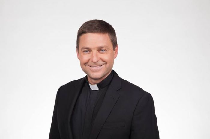Father Jonathan Morris is a Roman Catholic priest of Our Lady of Mt Carmel in the Bronx, NY.,