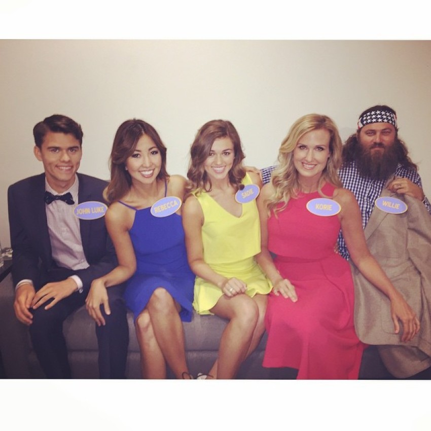 The Robertson family, who star in the A&E hit series "Duck Dynstay," appear on "Celebrity Family Feud" on July 12, 2015 in a bid to raise money for charity.