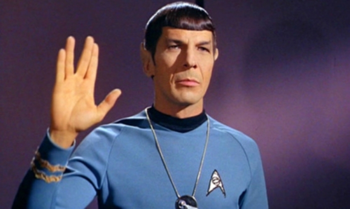 (Reuters) – Leonard Nimoy, famed for his portrayal of Mr. Spock on the “Star Trek” science fiction TV series and movies, has died after battling chronic obstructive pulmonary disease. He was 83. - See more at: http://www.red.fm/entertainment/entertainment-news/star-treks-mr-spock-leonard-nimoy-dies-83/#sthash.uMJfHlIi.dpuf