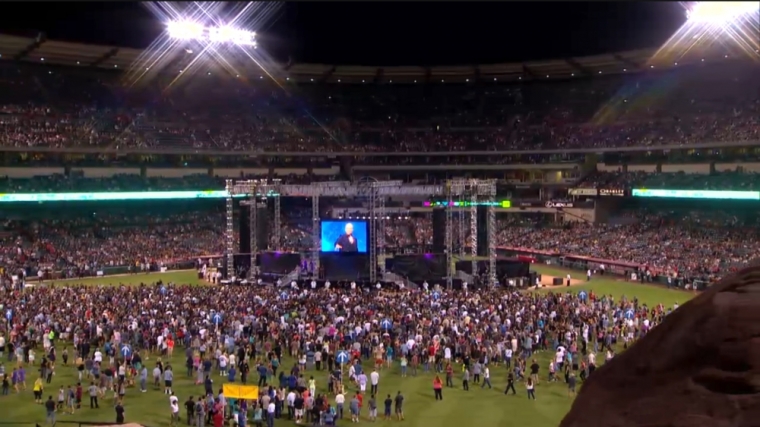 Thousands came forward to accept Jesus publicly after the last message at the 26th annual SoCal Harvest Crusade 2015.