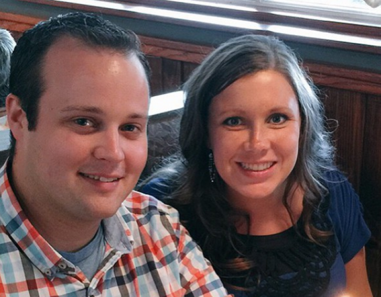 Josh and Anna Duggar during Anna's birthday on June 23, 2015