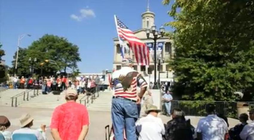 Hundreds gather in Nashville, Tennessee for the "Stand in the Gap for Truth" religious freedom rally hosted by the Tennessee Pastors Network on Sept. 17, 2015,