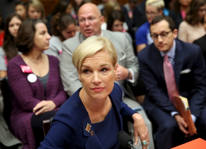 Planned Parenthood Federation president Cecile Richards (C) waits to testify before the House Committee on Oversight and Government Reform on Capitol Hill in Washington September 29, 2015.