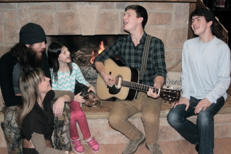 "Duck Dynasty" stars Jase and Missy Robertson are seen spending an evening with family in this undated photo. (L-R) Jase, Missy, Mia, Reed and Cole.