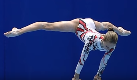 Ukrainian team wows audience at 2010 global competition.